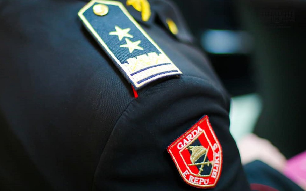 Kompensim per strehimin dhe transferimin e punonjesve te Gardes, procedurat